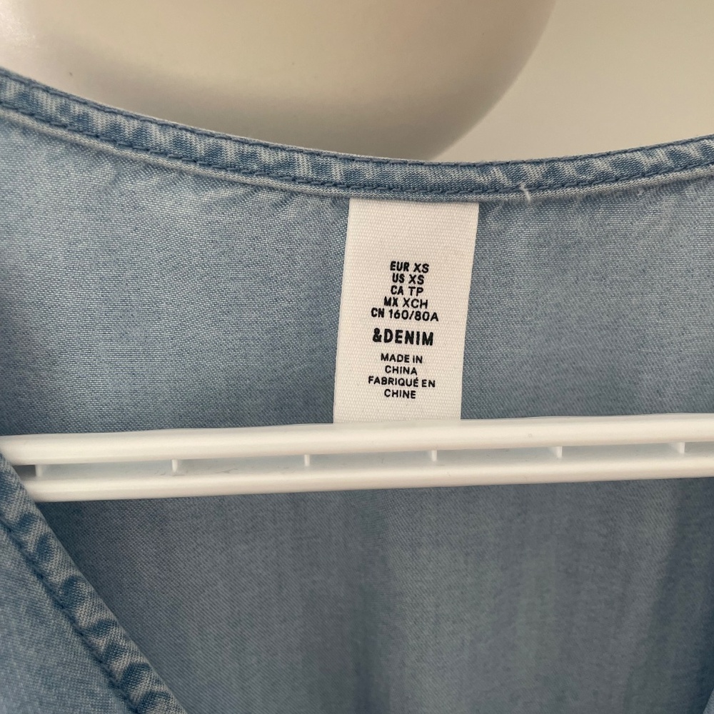 H&M lyocell light denim jumpsuit - Picture 5 of 7